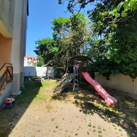 Zoeld Beka Koelcsey Iii *
